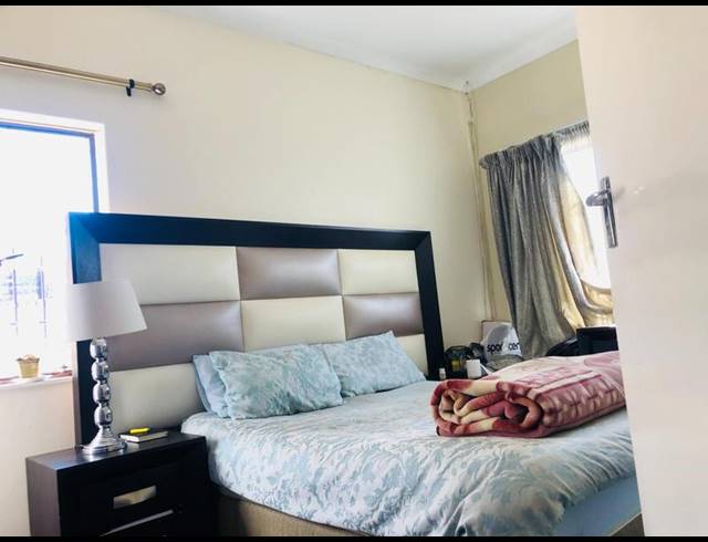 2 BEDROOM PROPERTY TO RENT IN NOORDWYK